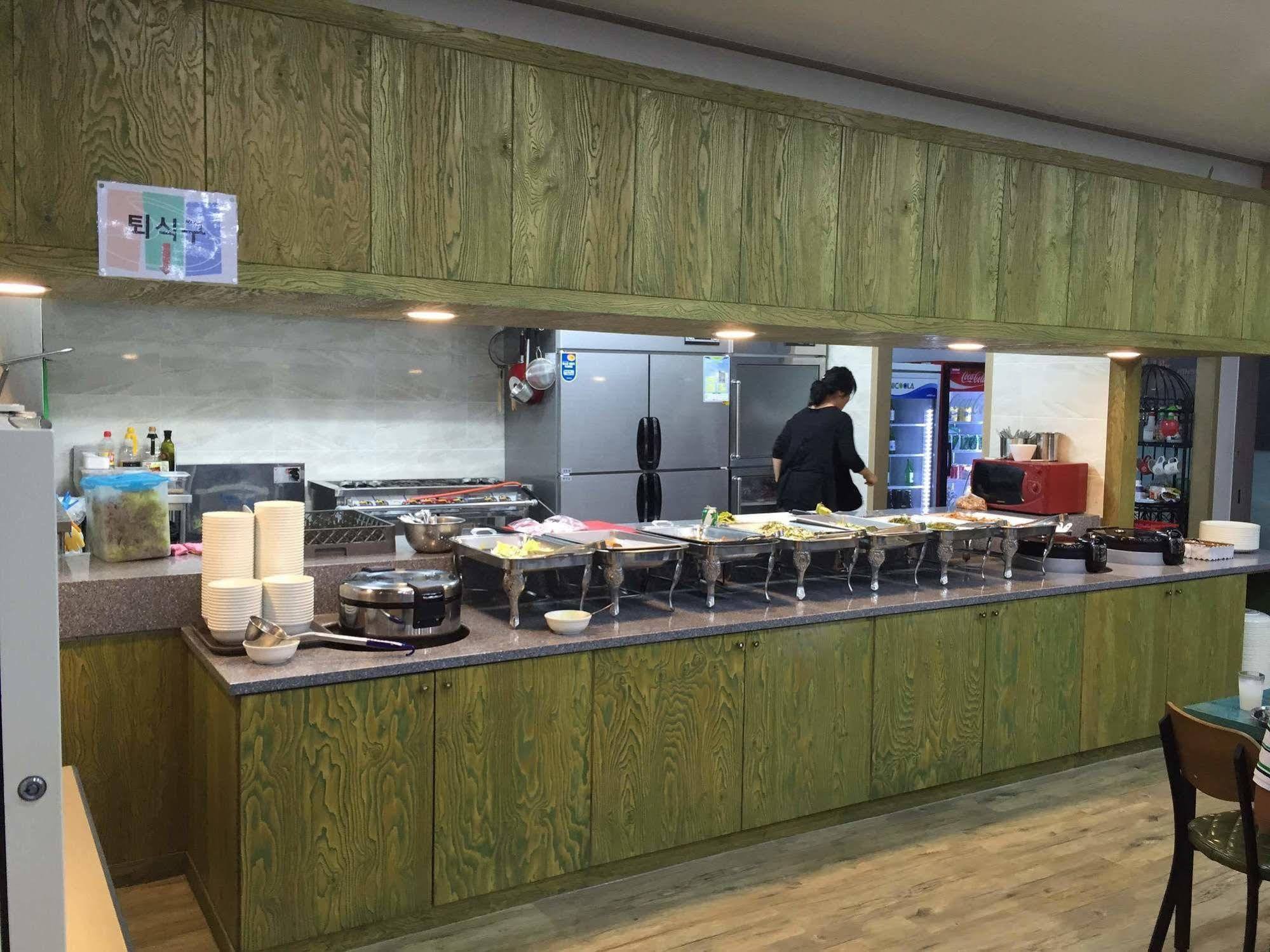 Incheon Airport Guesthouse Екстер'єр фото